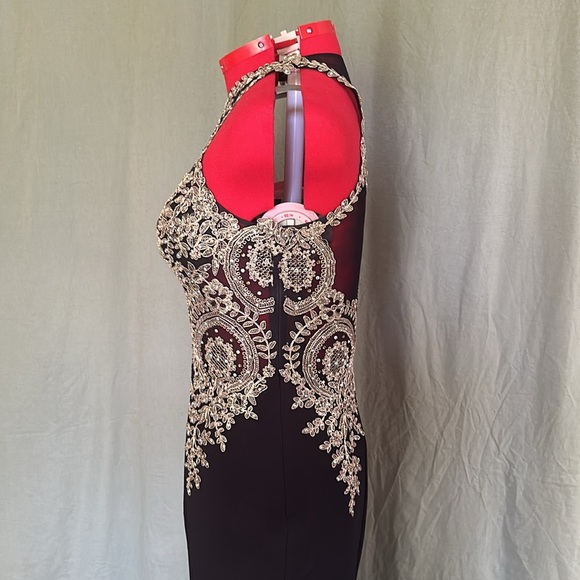 XSCAPE black dress with gold lace mermaid gown - Picture 4 of 11